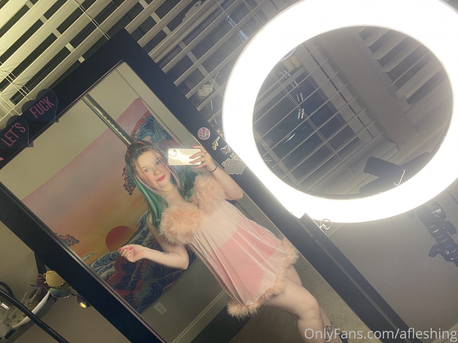 a flesh pics 37 #tyIp9zlk