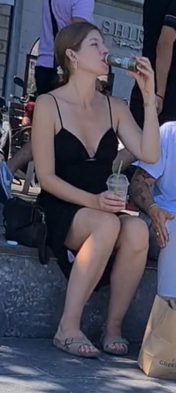 Zeliha friends sexy legs unaware whores caught outdoors hotwives #OpK7l4DV