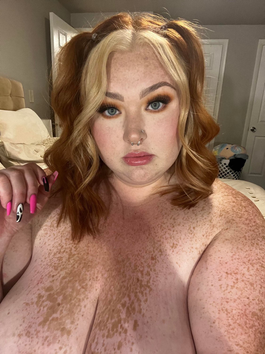 Freckled Bbw Nude