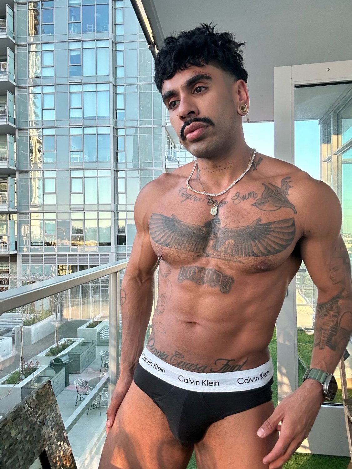 thebodyodyody pics & vids (5) #9sMLu73O