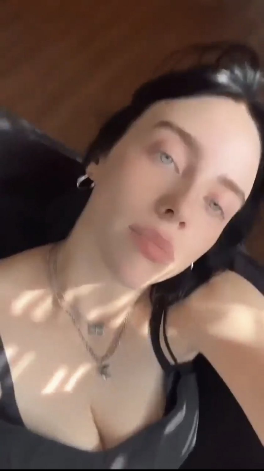 BIG tits eilish 15 #zBzImb8P