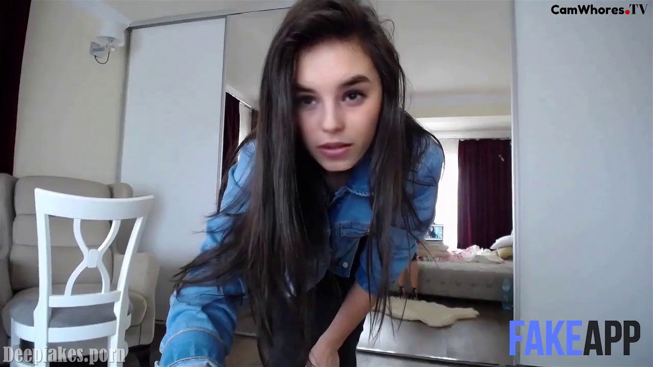 Miranda Cosgrove blowjob and POV sex #IGng72Ao
