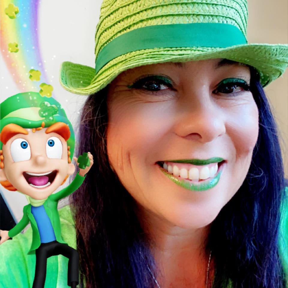 Tina H showing off her big tits for not quite long enough for me, at mardi gras #hK43bxyf