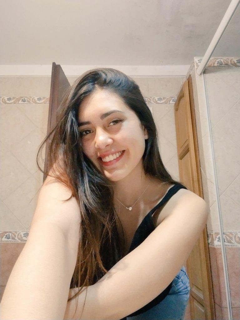 :) #PiiaCv6u