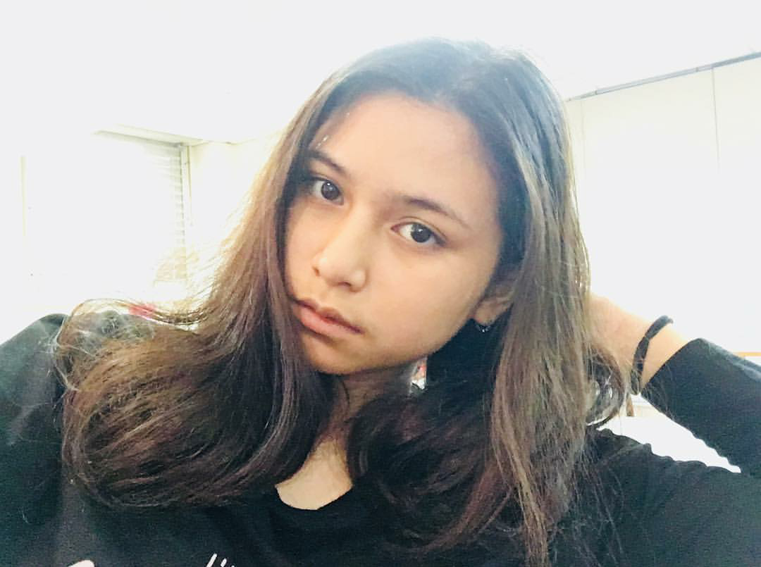 Alisha #UUWRyyxV