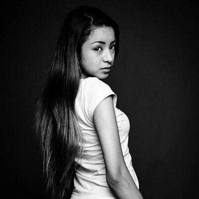 Ryn Ishak #C9lrj0sQ