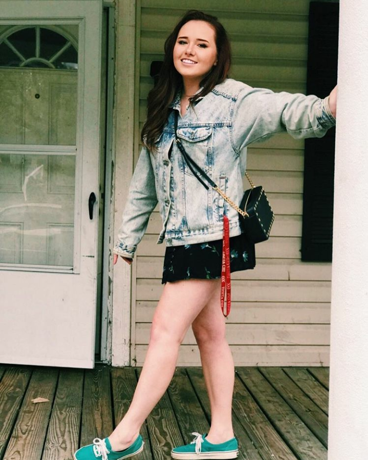 Sarah Schauer #D5pXX287