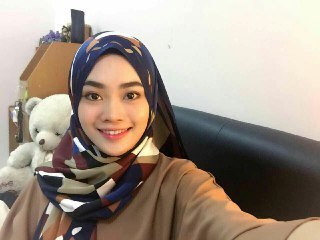 320px x 240px - Eyfa Instafamous Malay Hijab Porn Erome