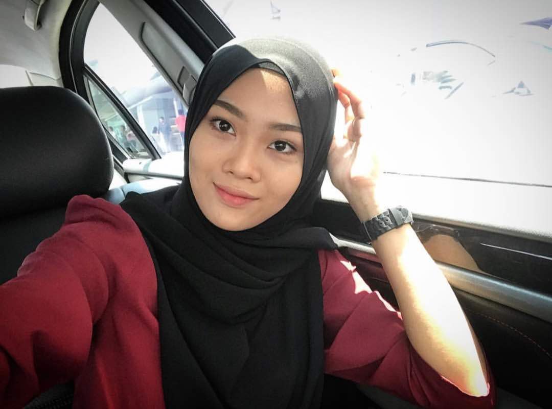 Eyfa Malay Sex - Eyfa Instafamous #malay #hijab - Porn - EroMe