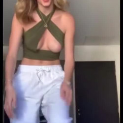 Leaked Slip Instagram Livestream Lea Nipple Elui Watch Welcome
