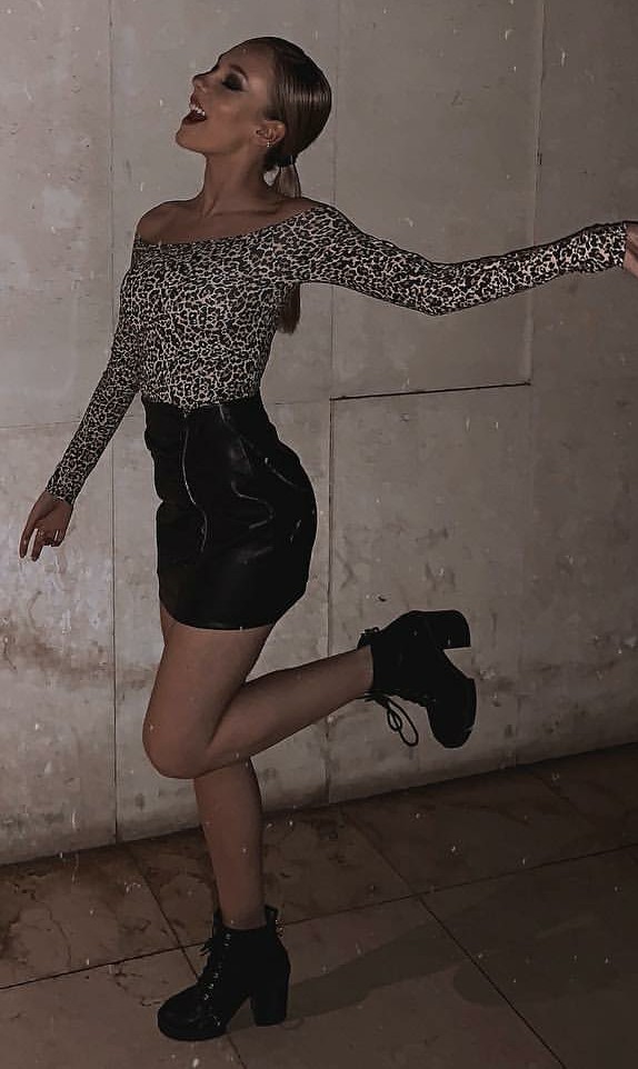 Ester exposito best pics #t8pLB1Mf