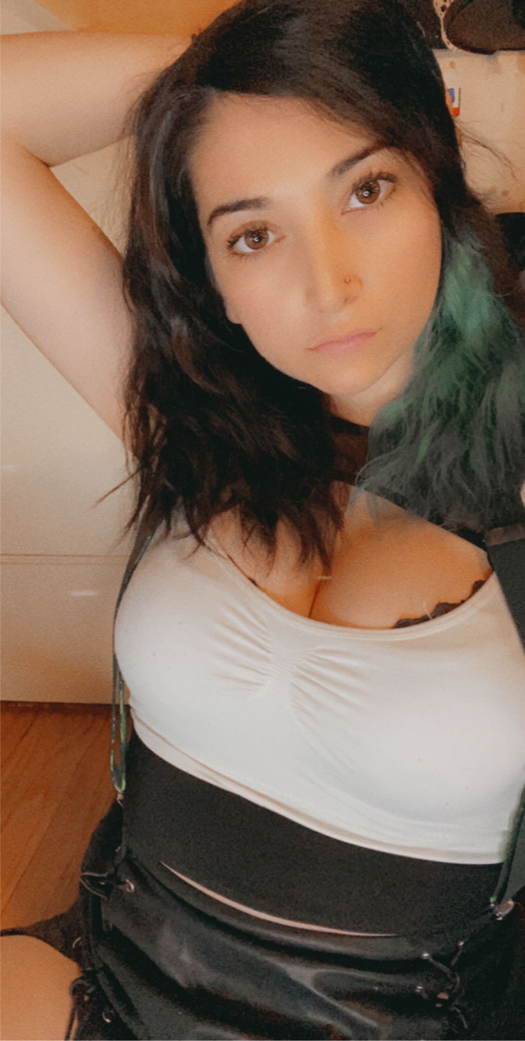 kitty (Kittynipz) #OB9IpqTe