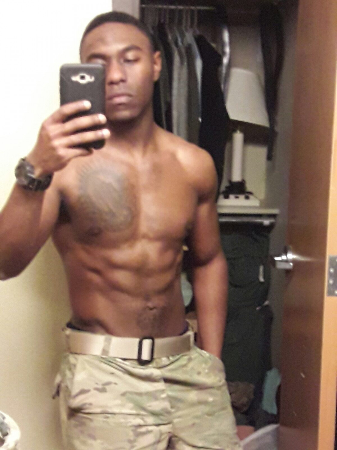 Black Military Guy #YwD6Ajzg