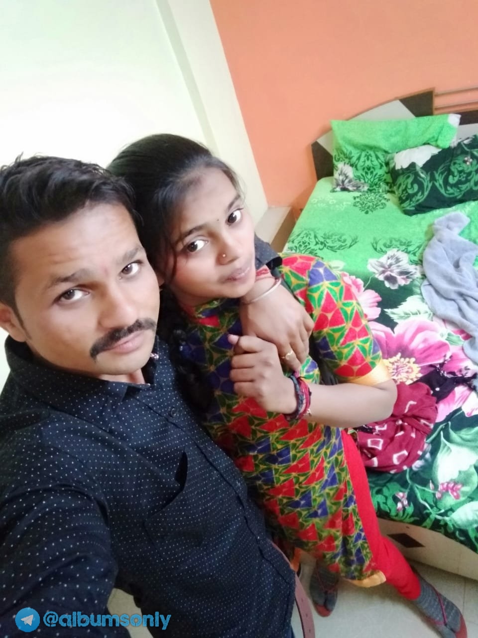 Desi Cute Married couple Vids - Porn Videos and Photos