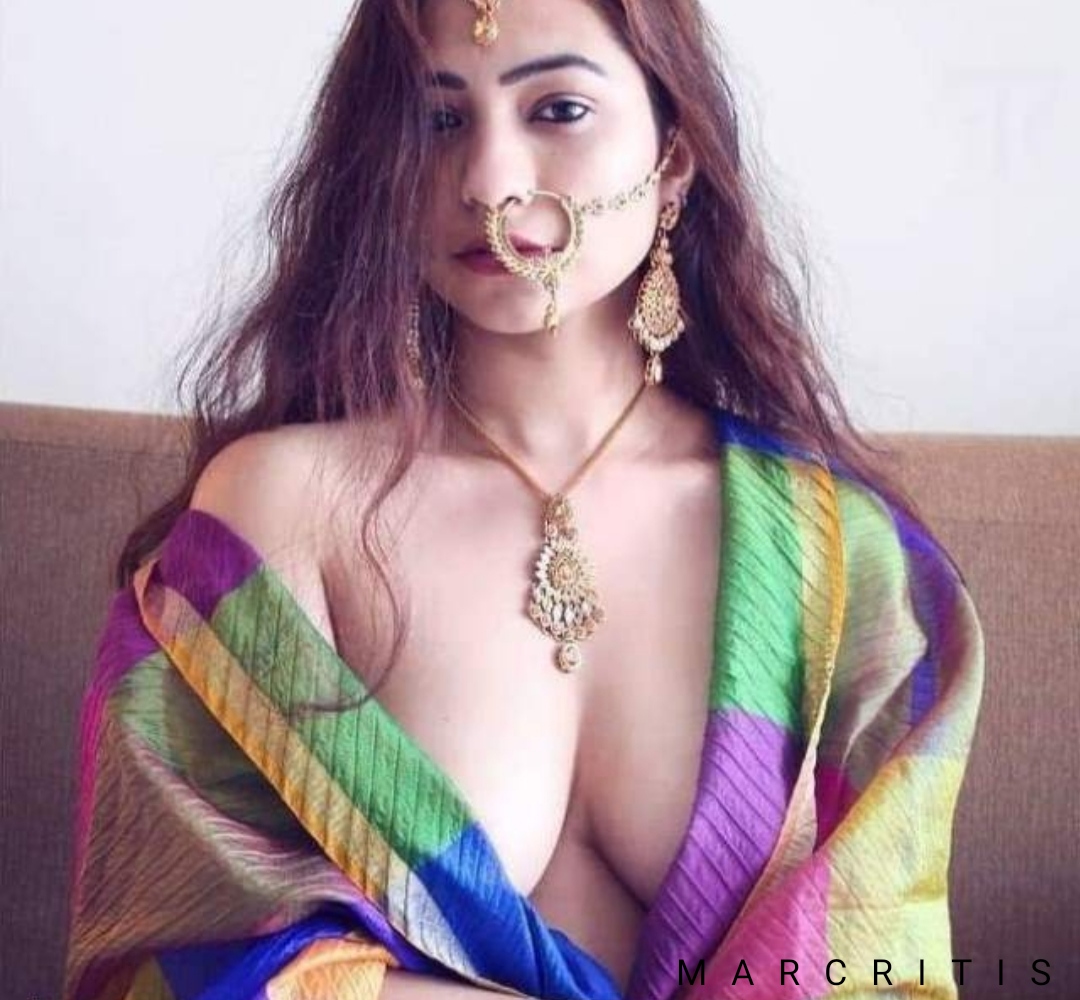 Beautiful indian girl - Porn Videos & Photos - EroMe