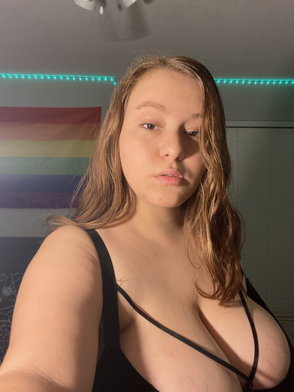 bbw young amateur on cam