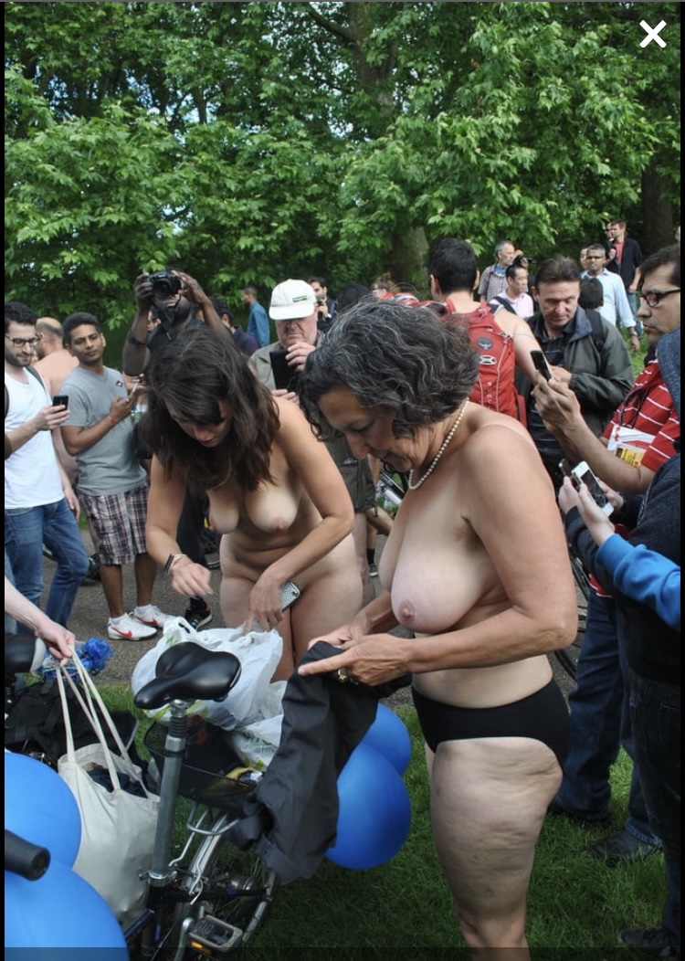 The naked librarian and mom #oYLjHGNj