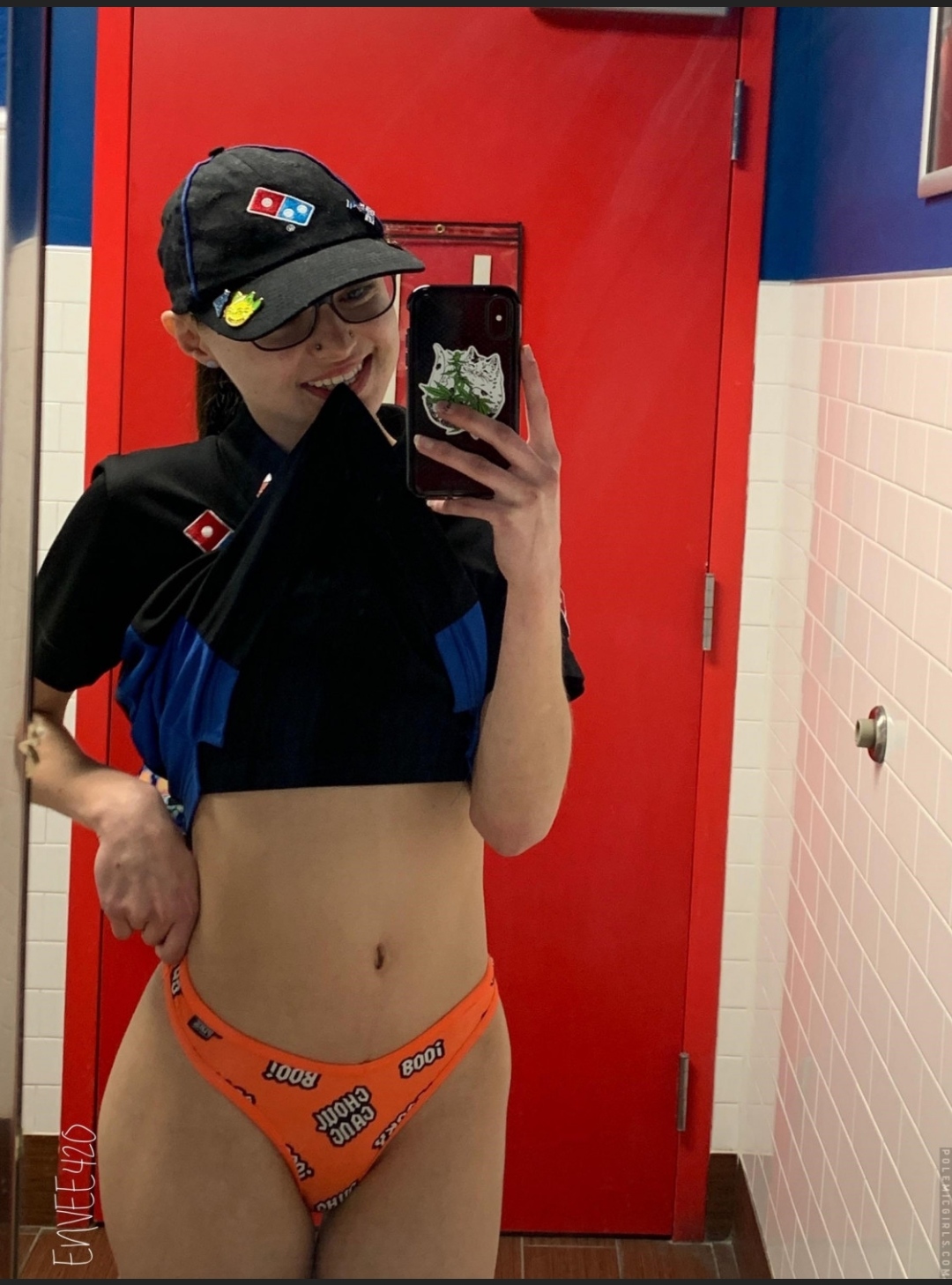 Dominos girl turned into a paid slut #lR3esJis