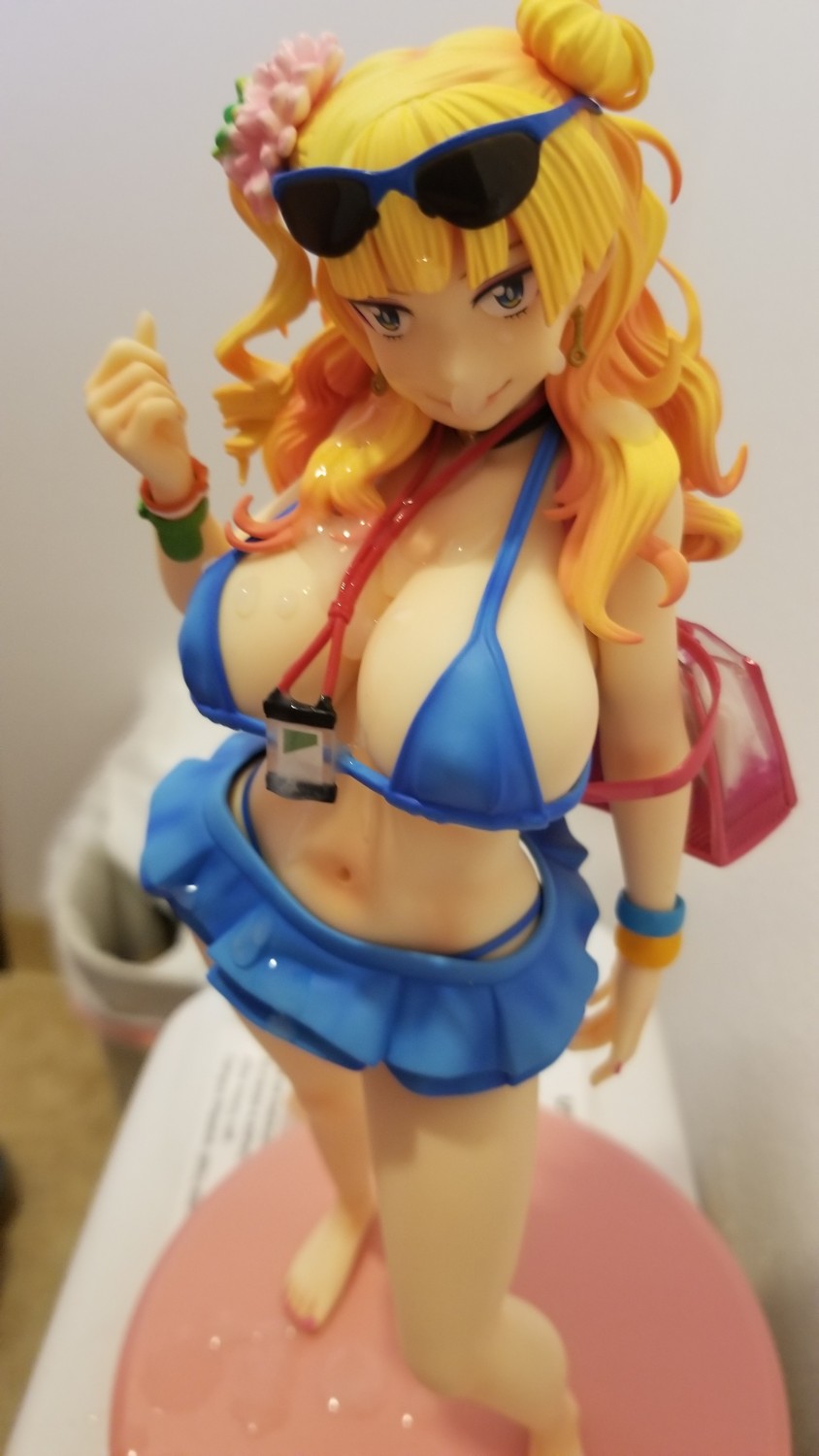 Galko gets a facial #EHYG7epH