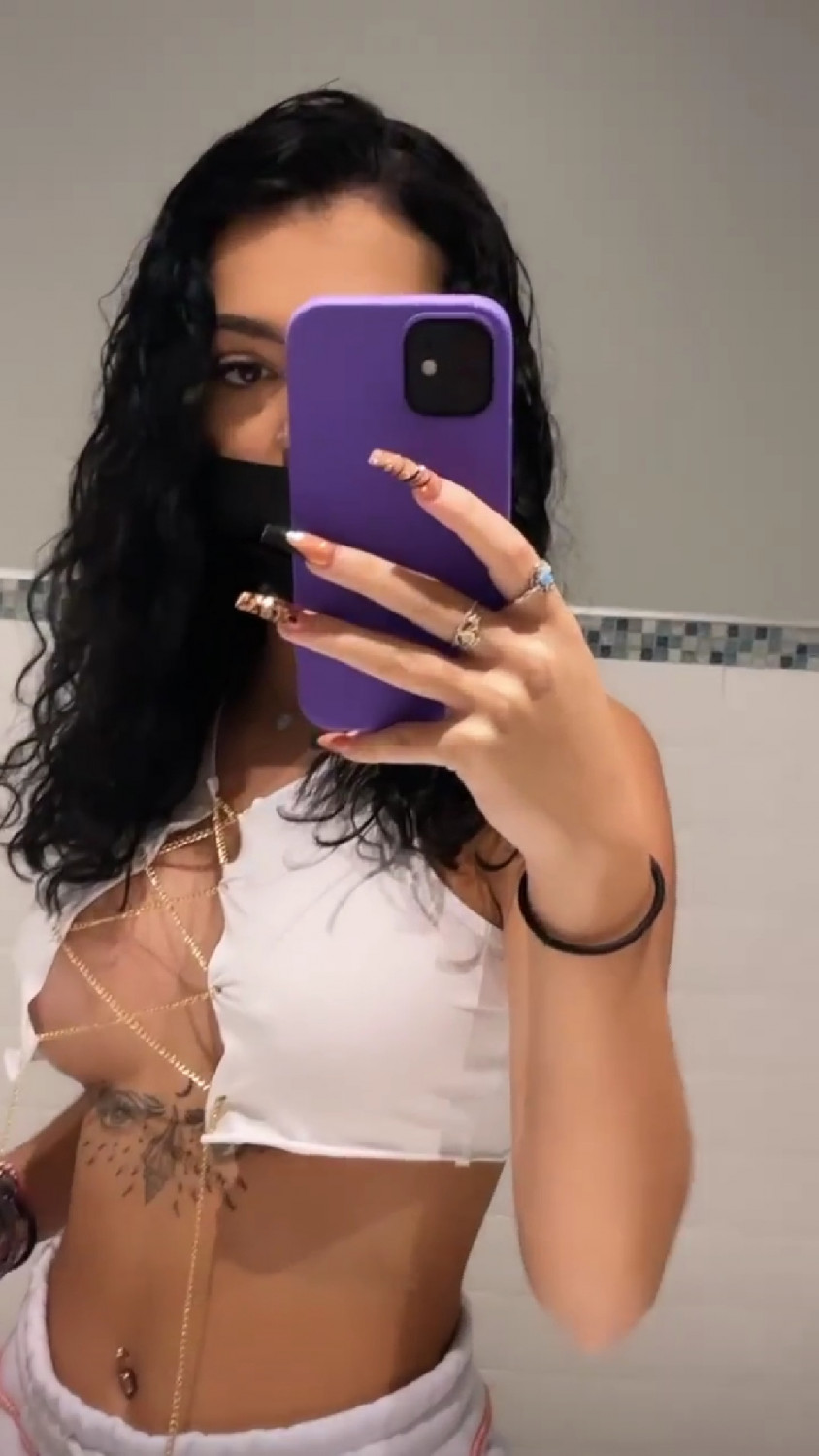 TikTok Star Leaks #VyajToEQ