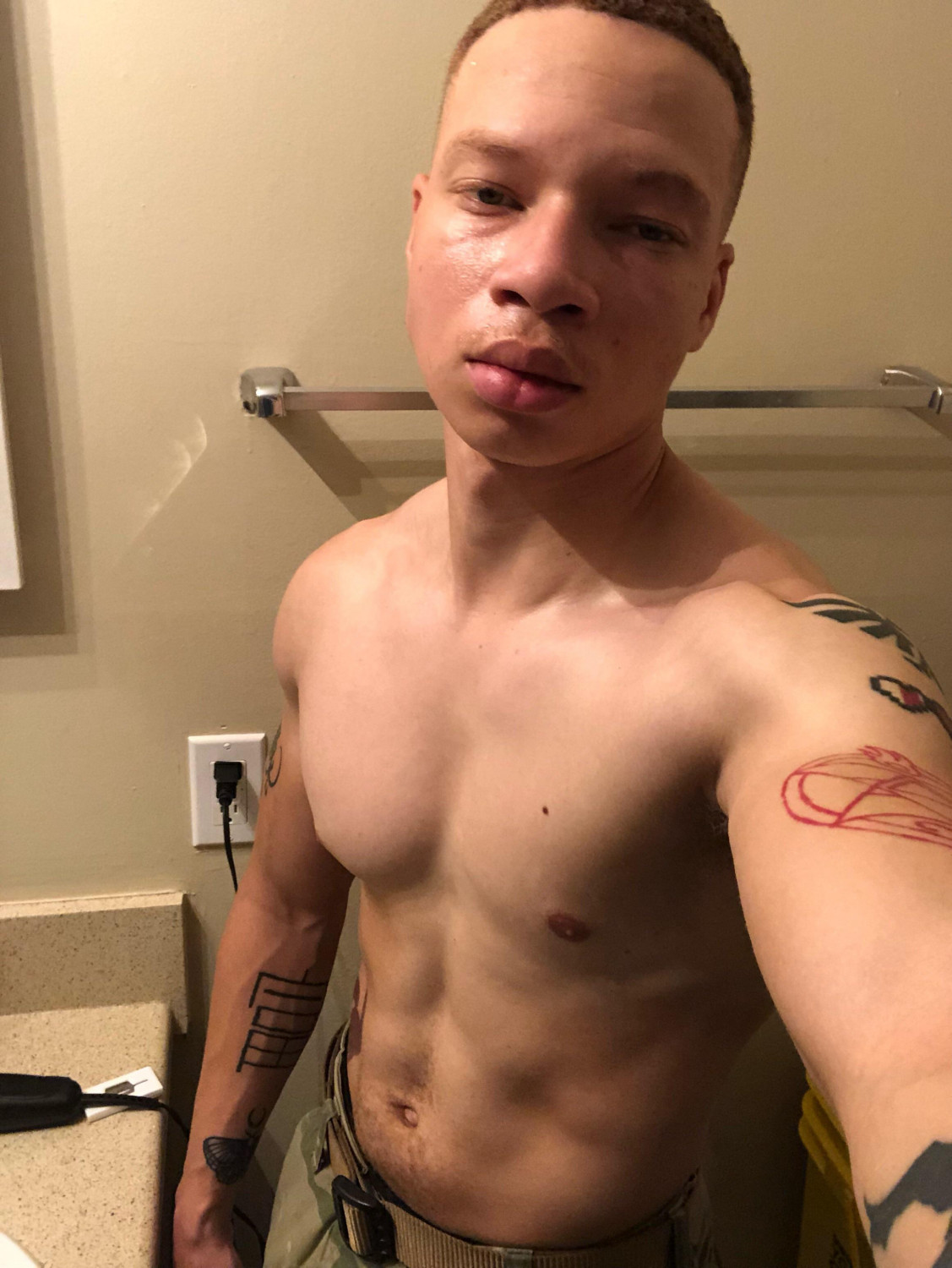 Lightskin Dude With Huge Cock Bi #Dsvtu8ii