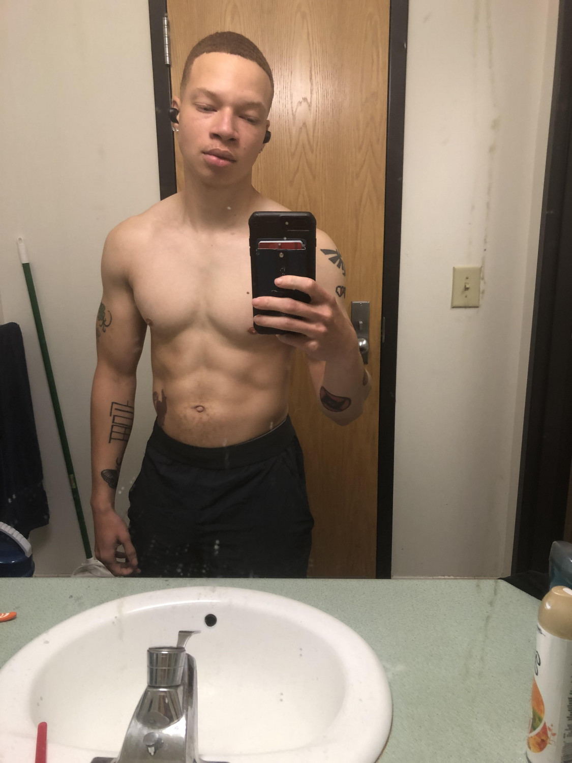 Lightskin Dude With Huge Cock Bi #OWLyhyom