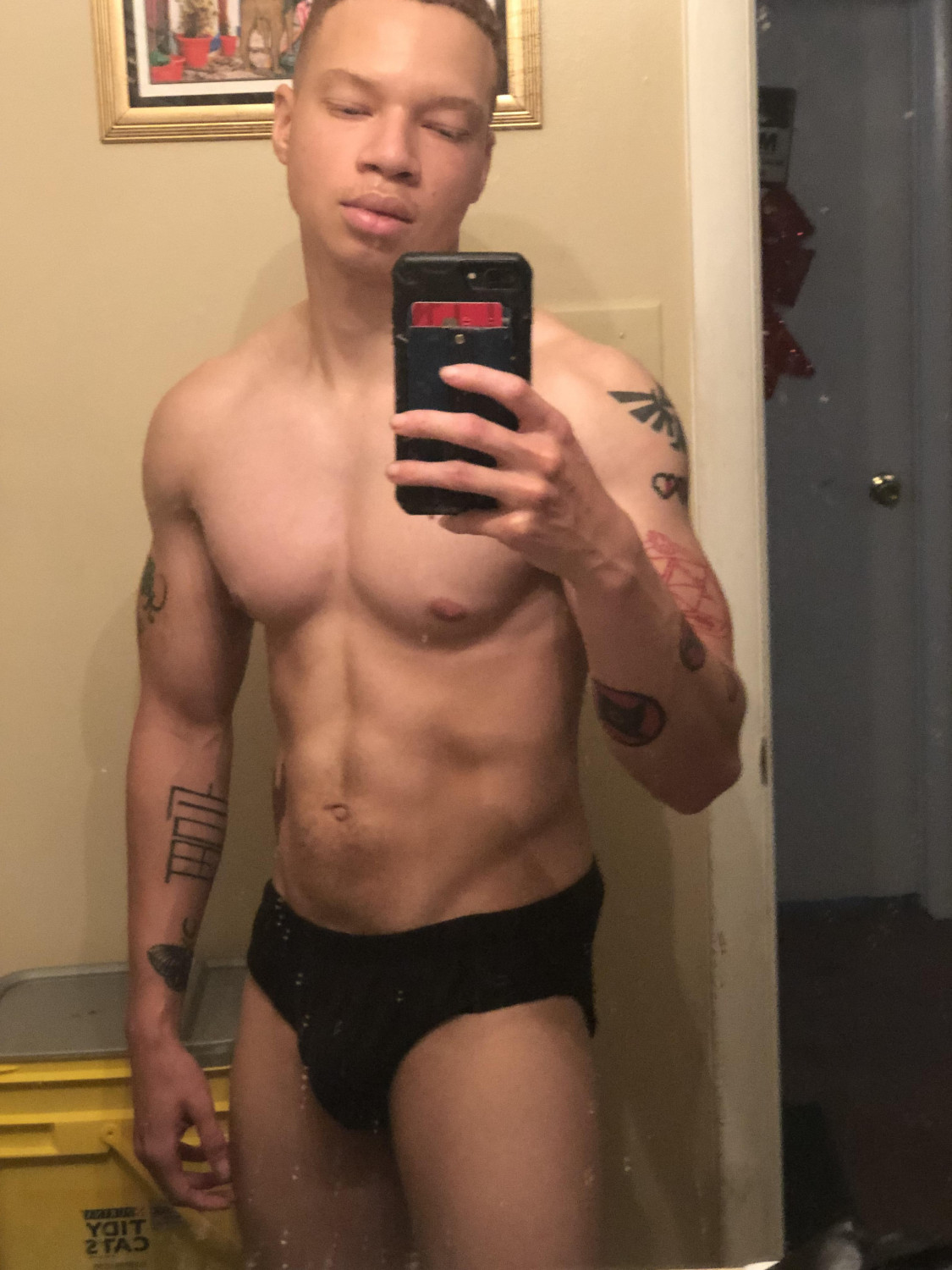 Lightskin Dude With Huge Cock Bi #R0H9Xbm7