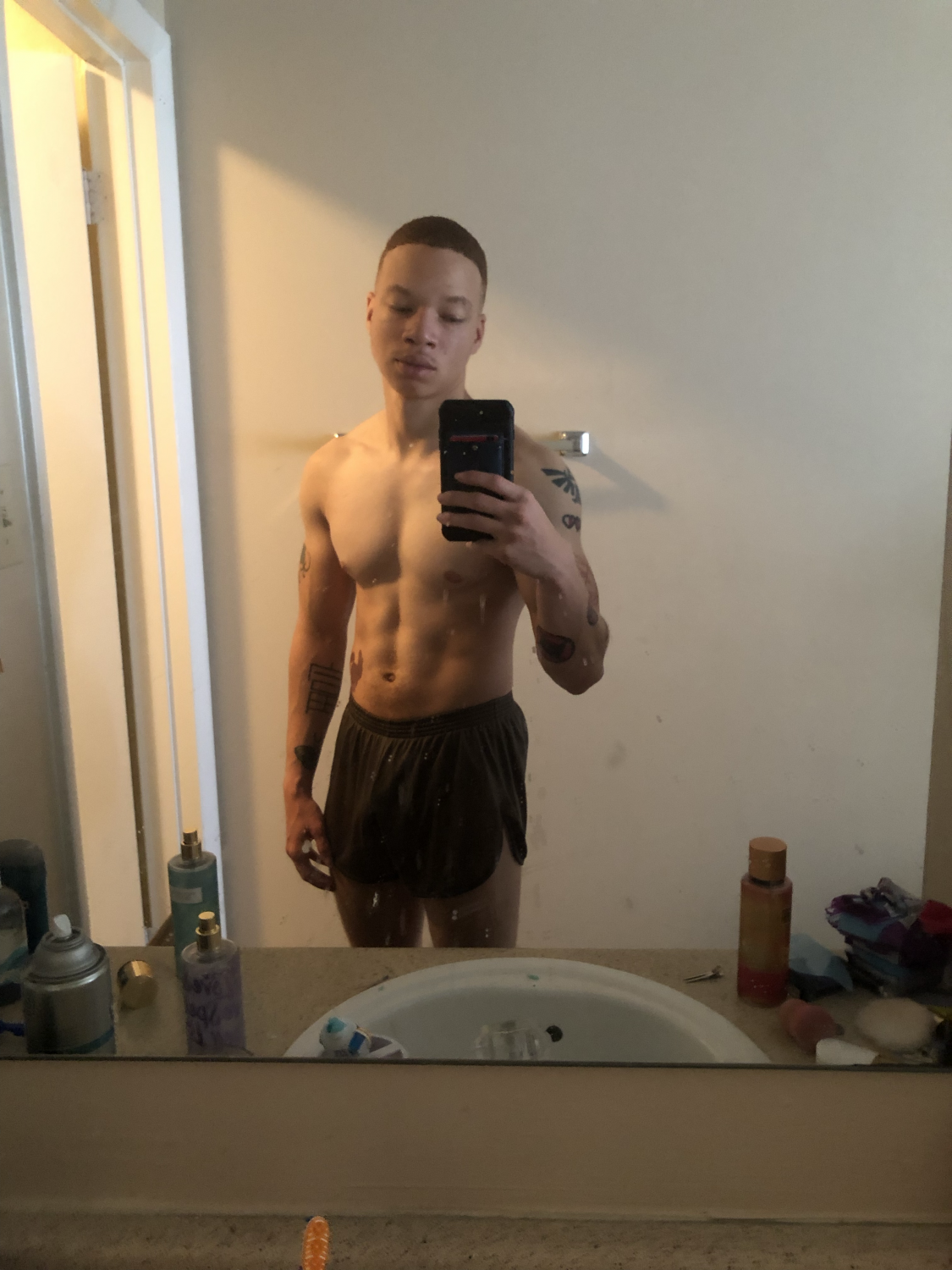 Lightskin Dude With Huge Cock Bi #zO6EBO3H