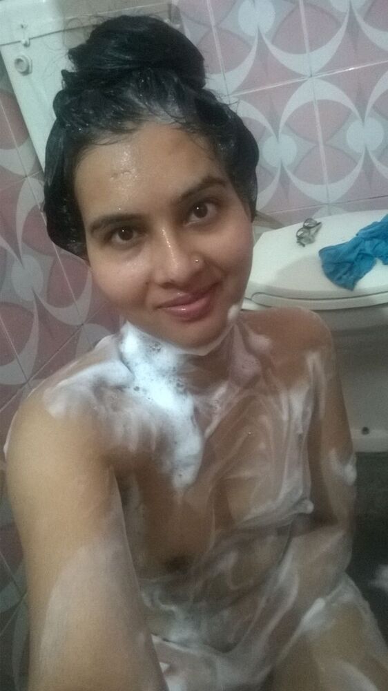 HOT INDIAN WIFE NEERU TIWARI #joNF1TGS