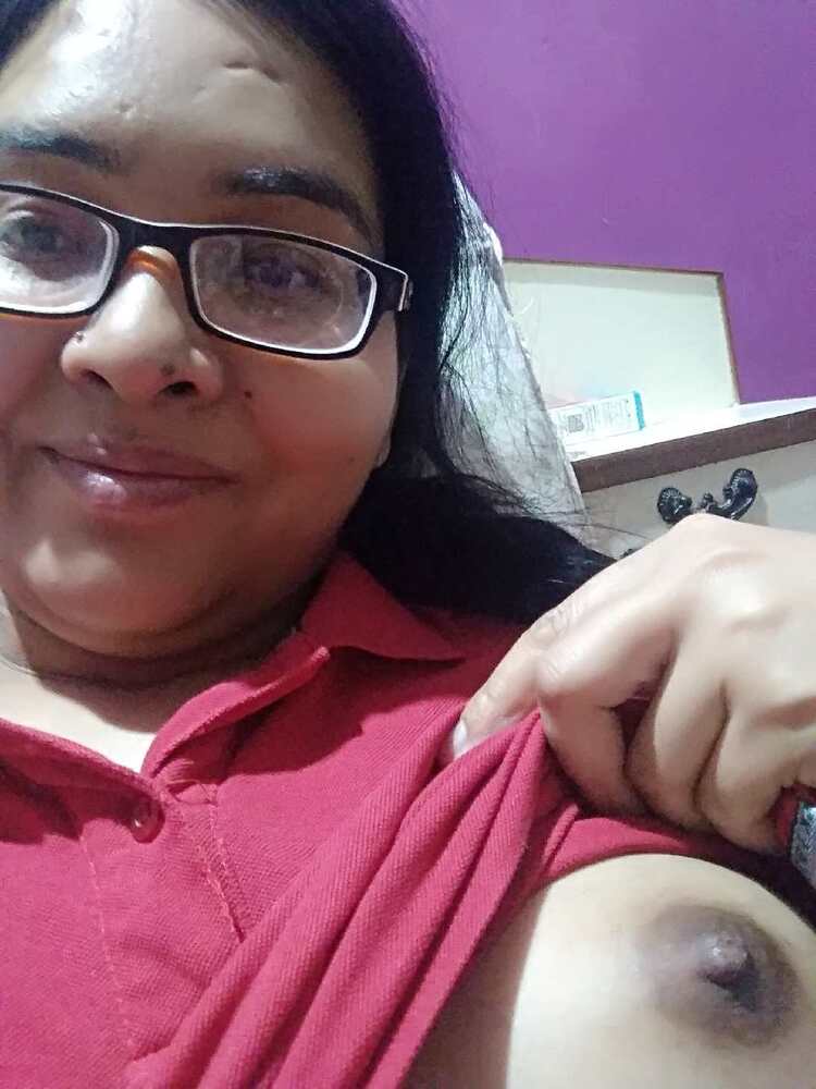 HOT INDIAN WIFE NEERU TIWARI #rcrrZROB