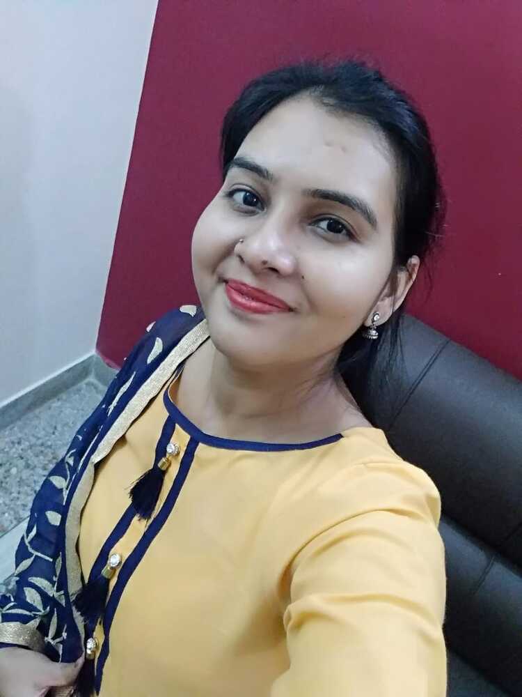 HOT INDIAN WIFE NEERU TIWARI #tilEL3Wn