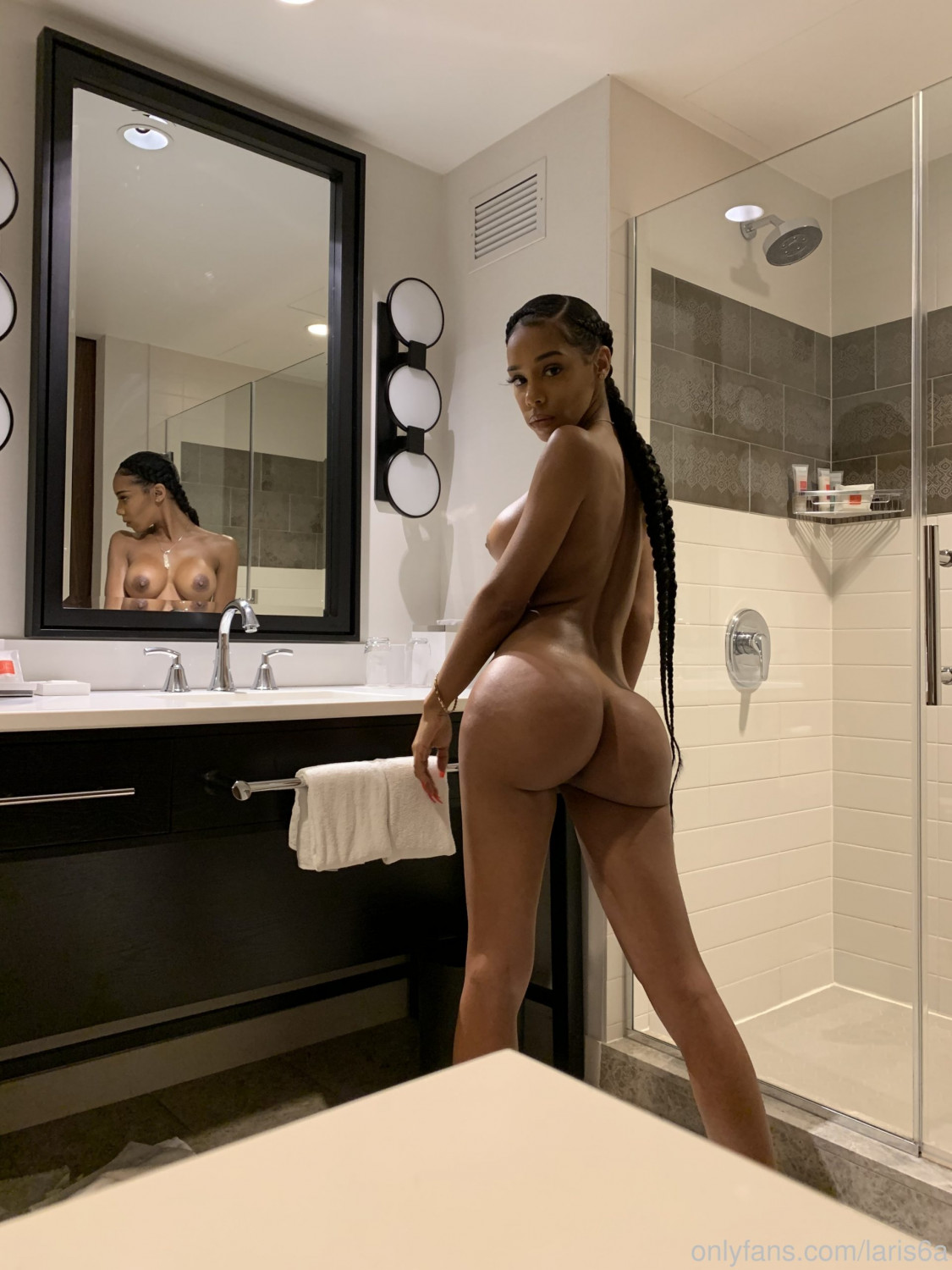 Laris6a Nude New Photo Gallery And Videos #3XMt3yn6