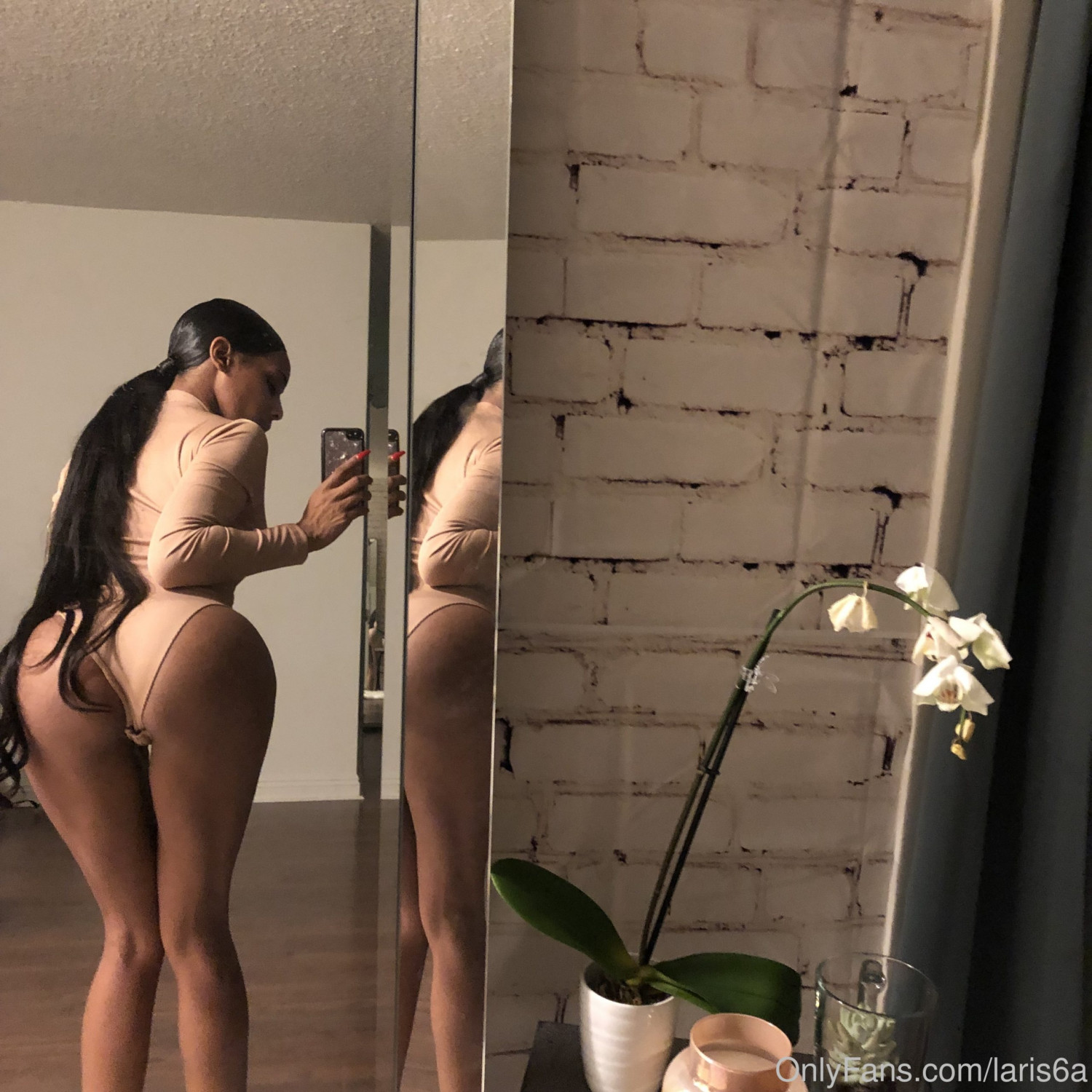 Laris6a Nude New Photo Gallery And Videos #EBd7YaZT