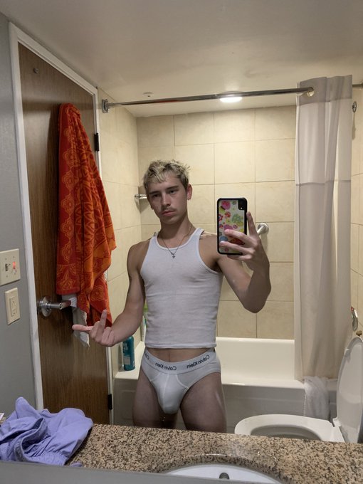 boy_trashh_420 #hvNsbjzX