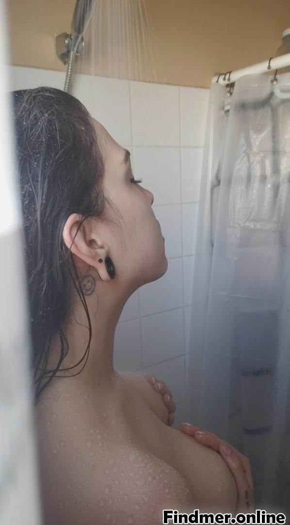 April Hylia akaWaifu Onlyfans Bathing Leaked Porn Photos #e2JoxzWz