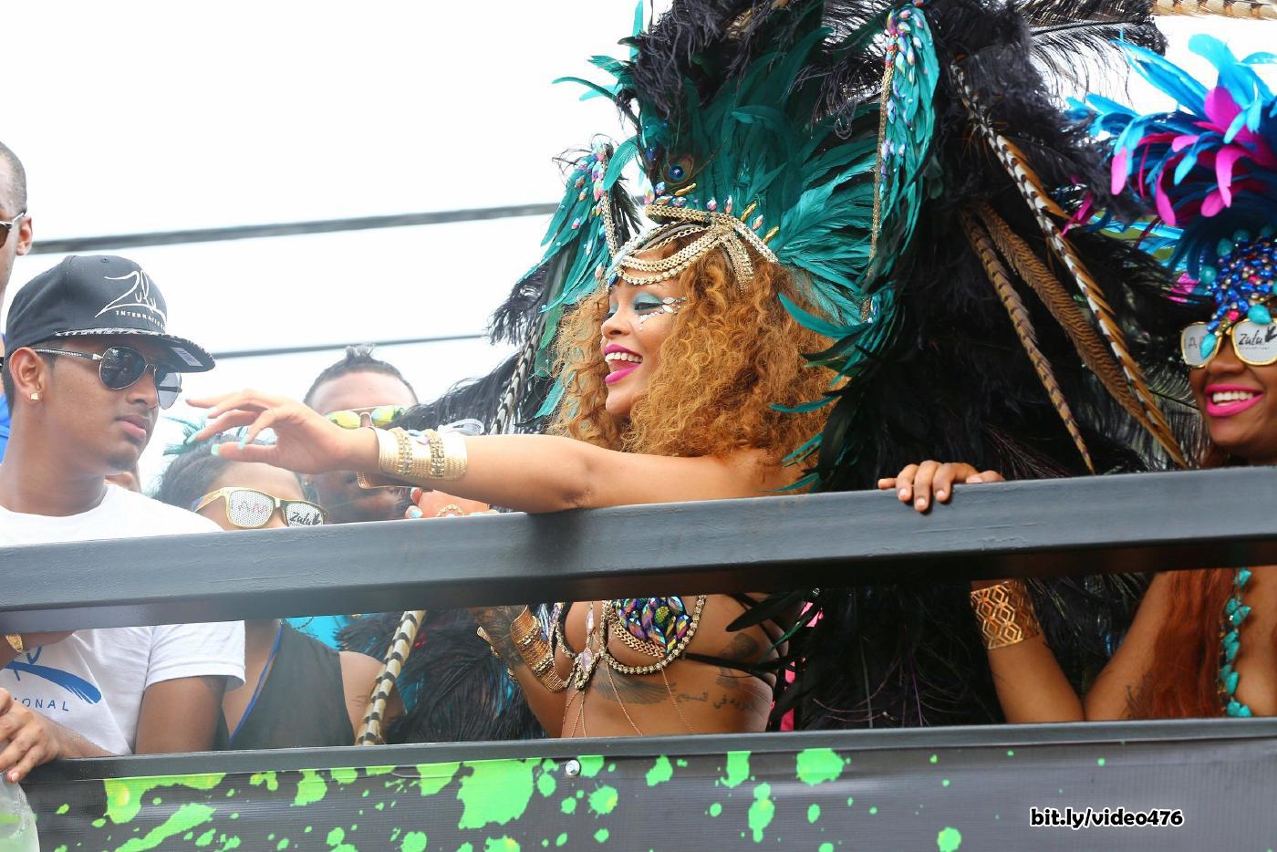 Rihanna Bikini Festival Nip Slip Photos Leaked #8H47kgp6