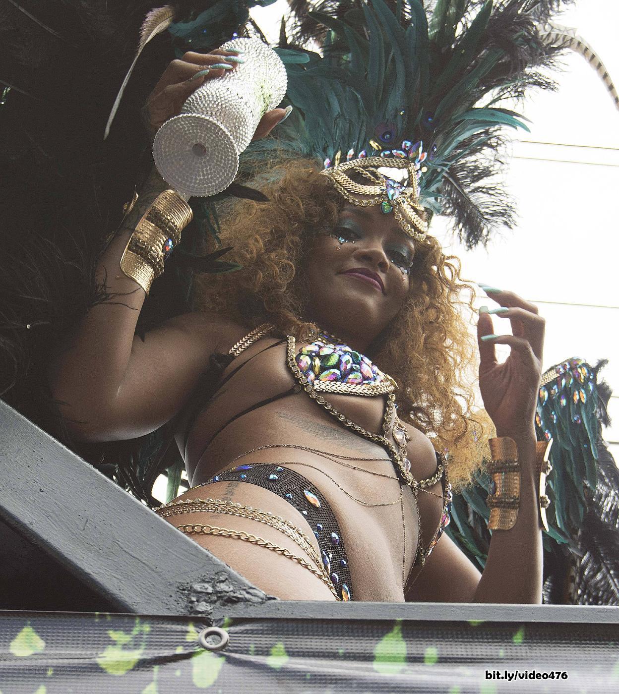 Rihanna Bikini Festival Nip Slip Photos Leaked #g5wEYU3s