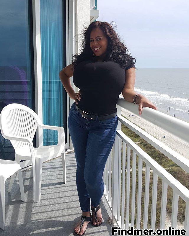 Quensetta M #7Xx3Hw8j