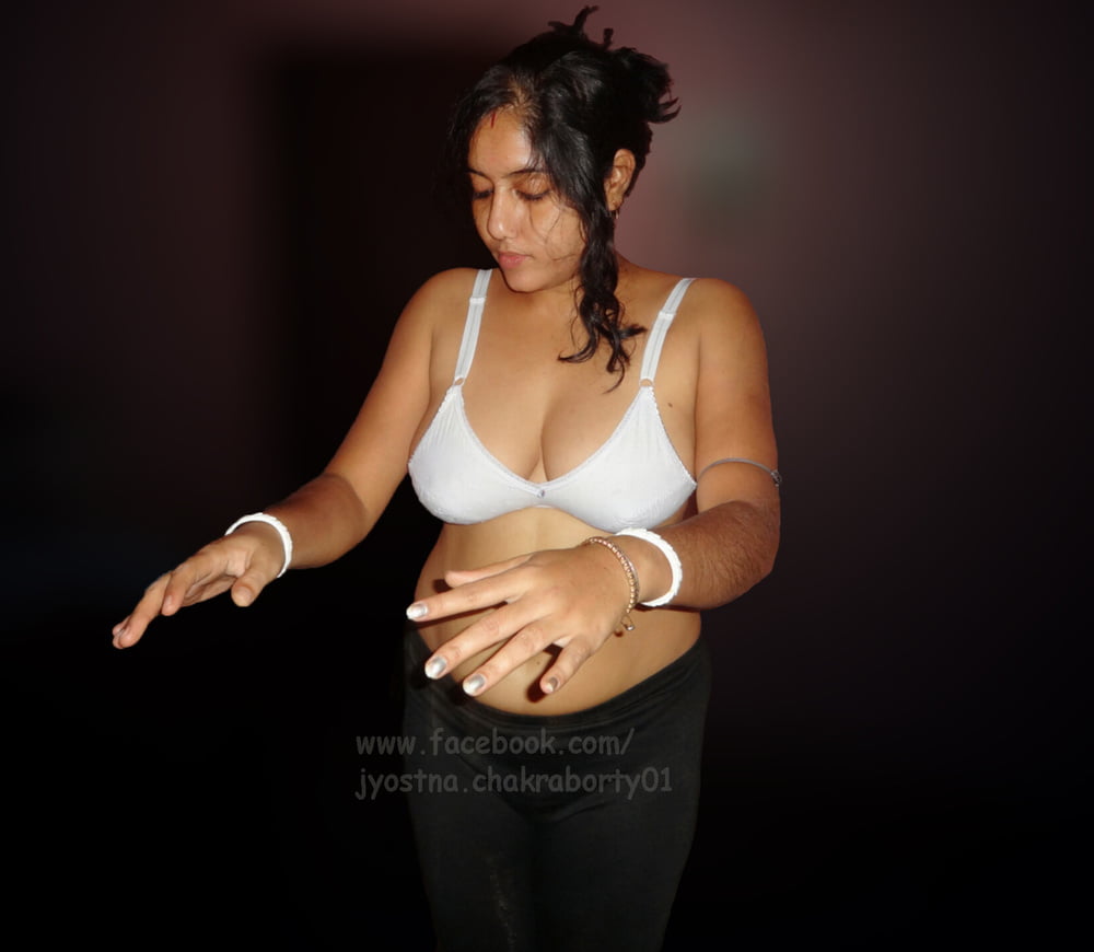 Pics -DESI INDIAN BUSTY WIFE 250 NUDE PICS SET pt 3 #5r3t5ja2