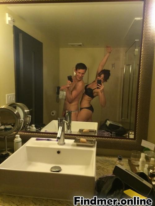 Daisy Lowe Nude New Photo Gallery And Videos #640eF8vB