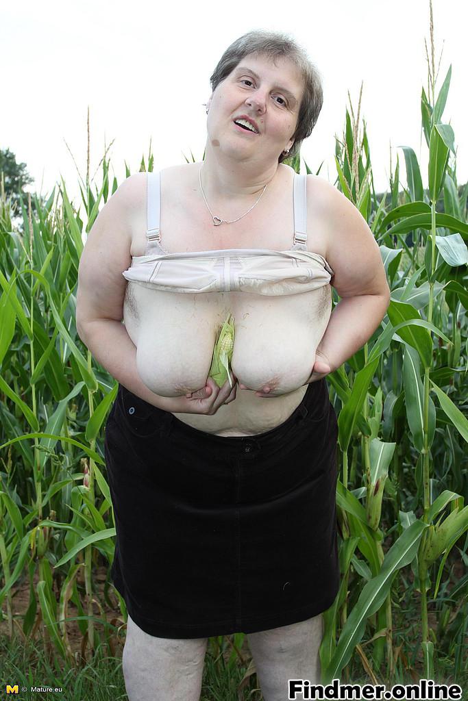 Plump Mature Tina C. Caress Her Slit #rQXm2qJW