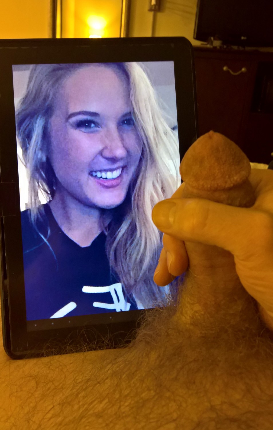 Cute Blonde Jerk Off #iySgRnmy