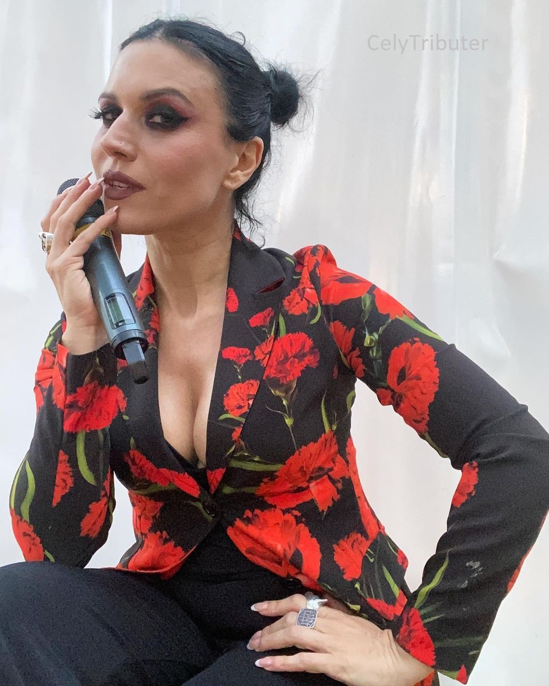 Cristina Scabbia Cum Tribute 3 (Upscaled Updated) #Nw19vXyX