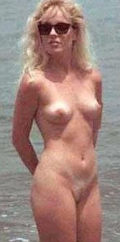 Sharon Stone Xxx Porn - Sharon Stone hot pics - Porn Videos & Photos - EroMe