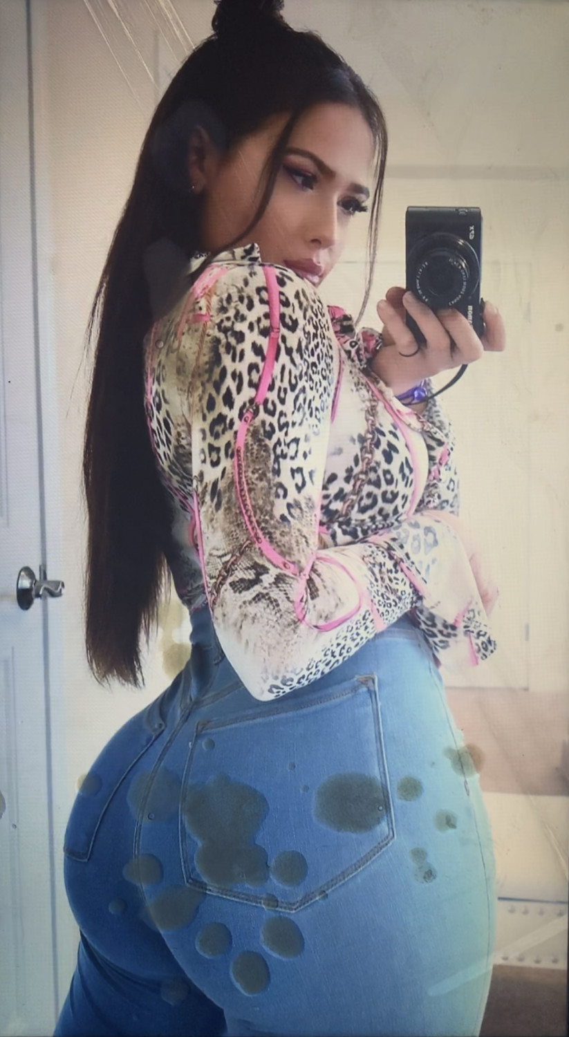 Sexy Nice Ass in Jeans Cum Tribute #t7hAQwEg