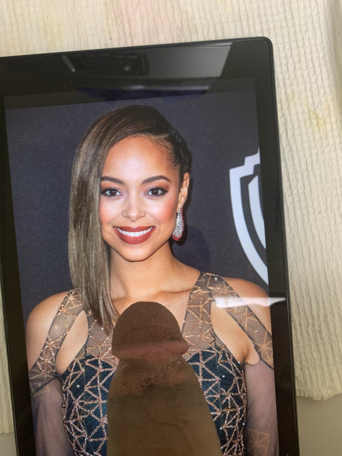 Amber Stevens West Cum Tribute! - Porn - EroMe