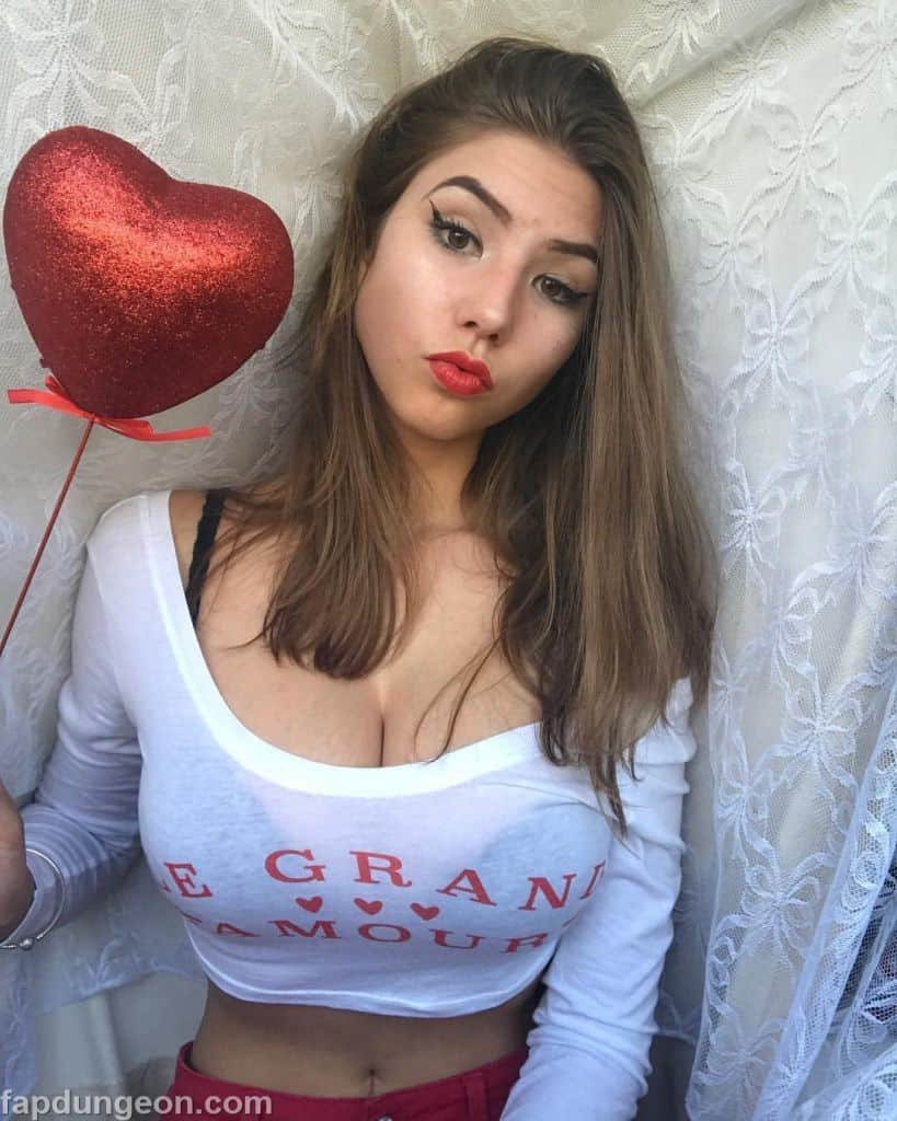 Jadesnel – Cute Teen with Big Boobs #NOY0BjrU
