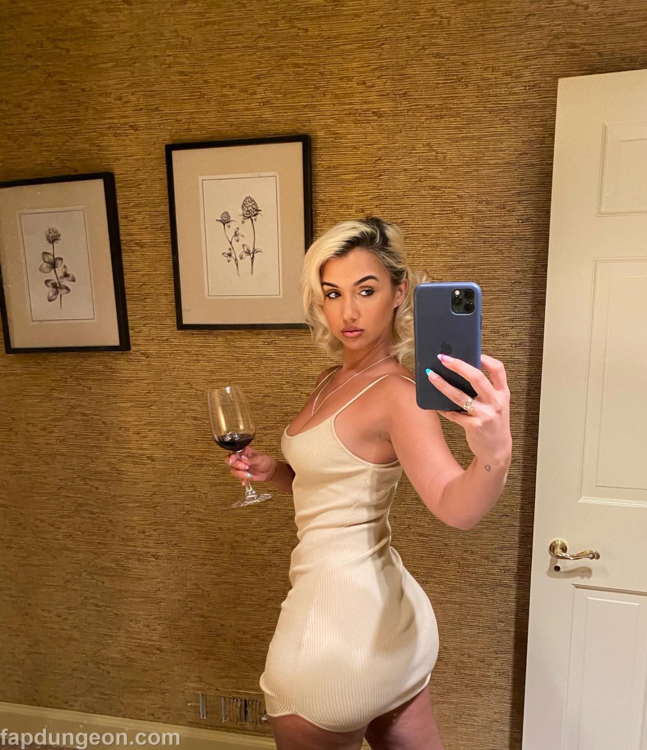 Madison Skylar – Big Booty Insta Thot #PysHEOwO