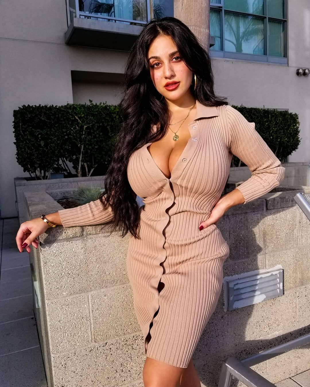 Ponsee - Busty Israeli Girl #GOkdifo0