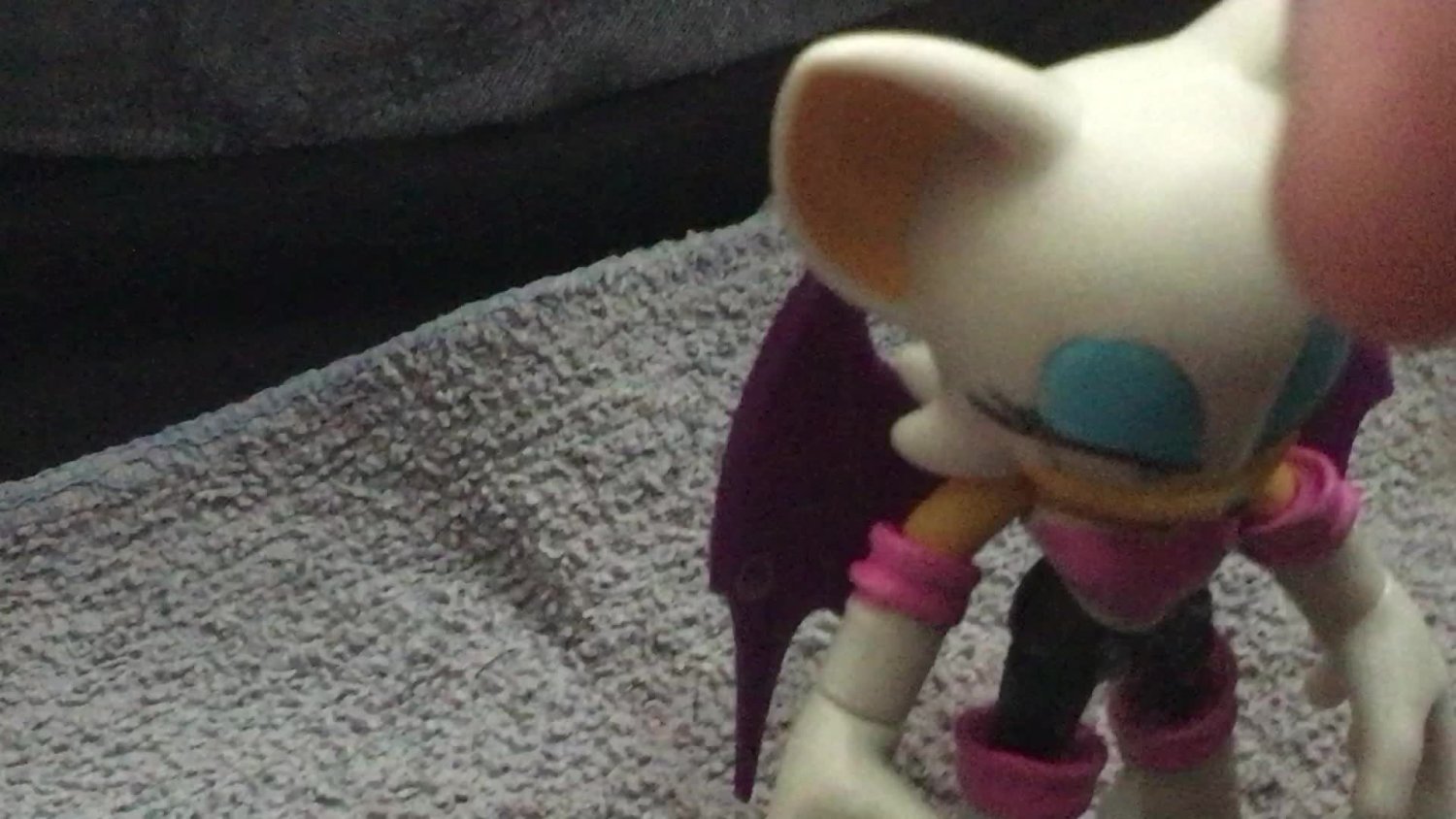 Rouge the Bat Figure Bukkake round 2 Porn EroMe